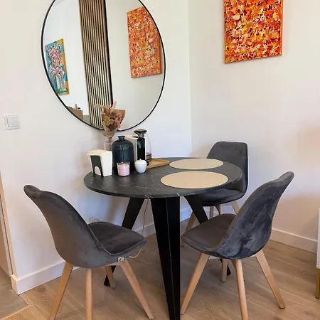 Lägenhet Miasteczko Wilanow Royal Wilanow *